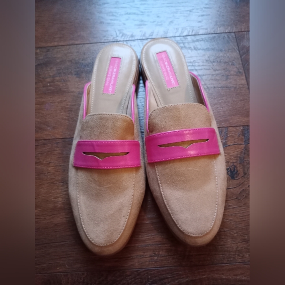 Isaac Mizrahi Tan and Pink Suede Loafers size 9M